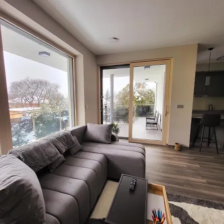 Apartament Modern Living In *